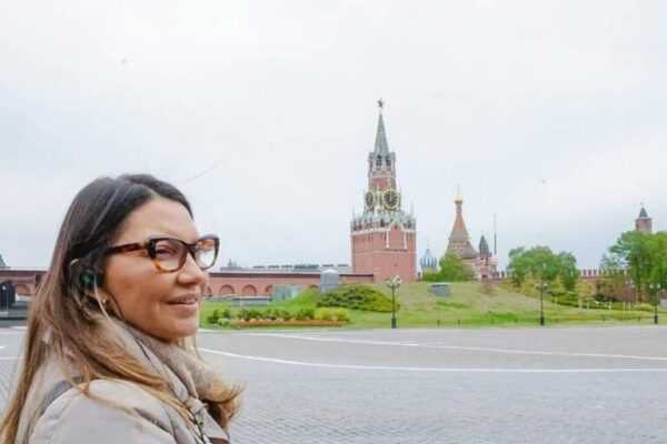 Janja mostra desembarque em Moscou e visita ao Kremlin janja-mostra-desembarque-em-moscou-e-visita-ao-kremlin