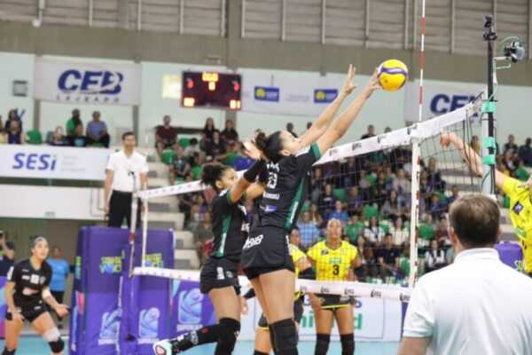 Brasília Vôlei volta a vencer e se afasta do Z-2 da Superliga Feminina brasilia-volei-volta-a-vencer-e-se-afasta-do-z-2-da-superliga-feminina