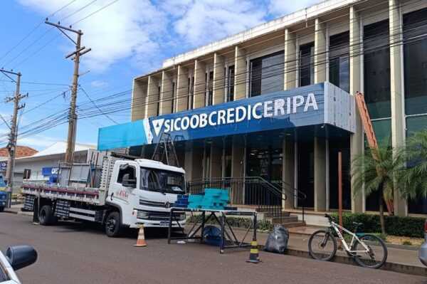 Crediceripa põe seu nome na agência de Palmital em processo de incorporação da Credimota crediceripa-poe-seu-nome-na-agencia-de-palmital-em-processo-de-incorporacao-da-credimota